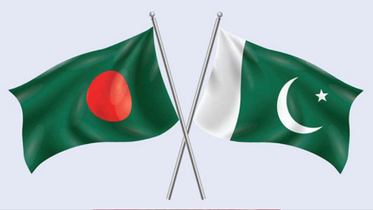 বাংলাদেশ ও পাকিস্তানের পতাকা