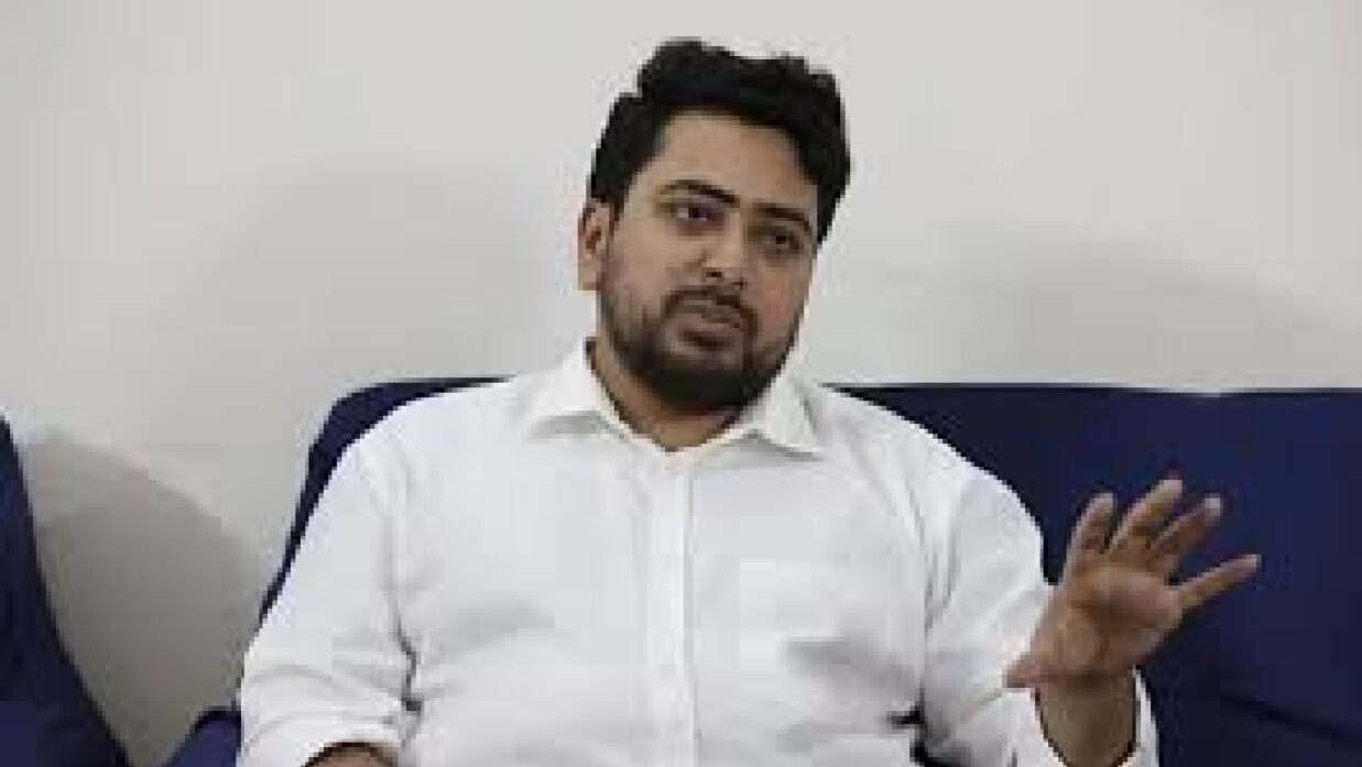 নাহিদ ইসলাম