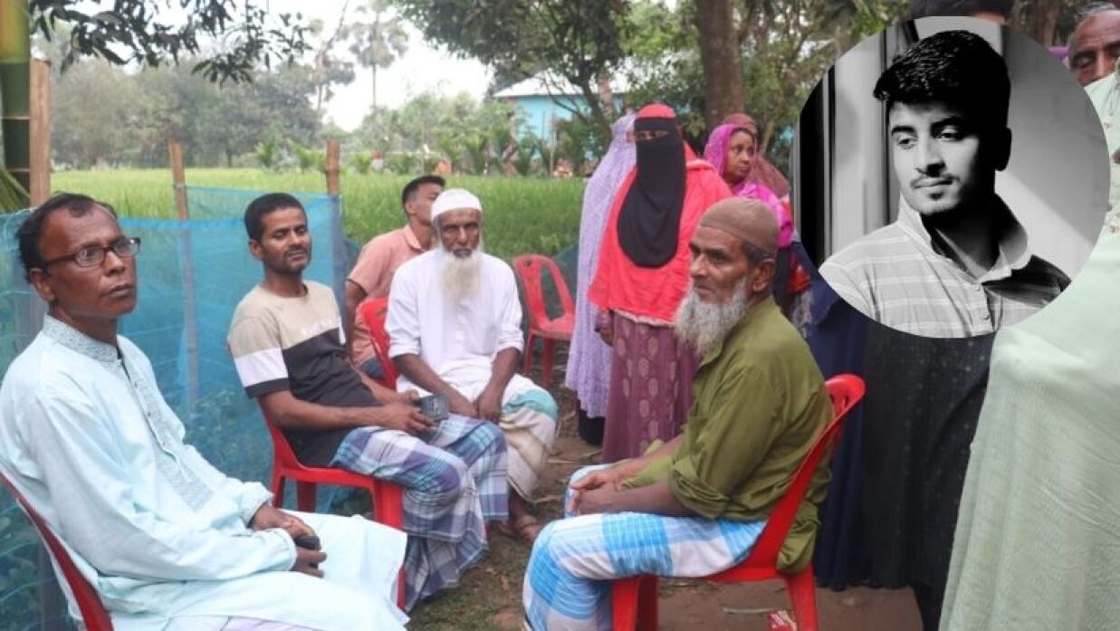 গ্রামের বাড়িতে পারভেজের নিথর দেহ পৌঁছায়, স্বজনরা বসে আছে লাশের পাশে