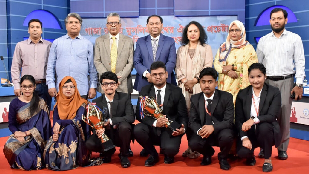 পাবলিক পার্লামেন্ট বিতর্ক প্রতিযোগিতায় স্টেট ইউনিভার্সিটির শিক্ষার্থীদের বিজয়