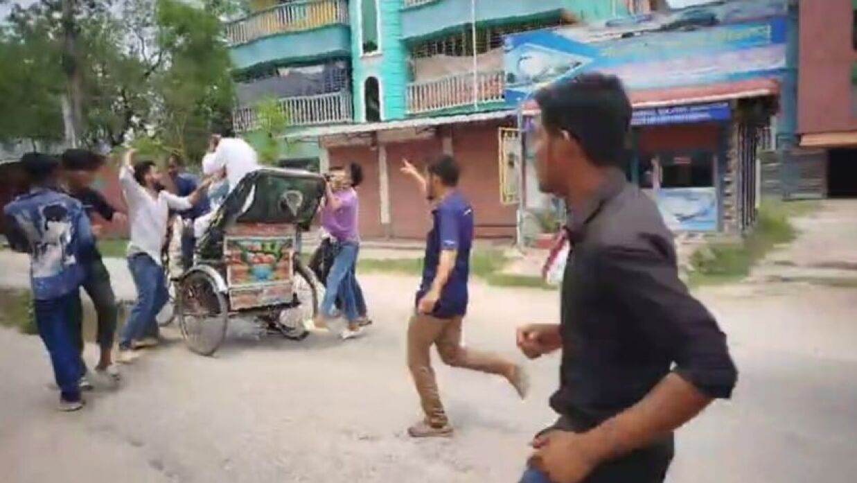 বৈষম্যবিরোধী ছাত্রদের ওপর ছাত্রদলের হামলার অভিযোগ