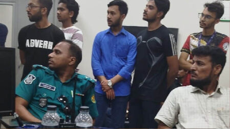 ছাত্রলীগ নেতাকে ছাড়াতে থানায় তদবির ছাত্রদল নেতার