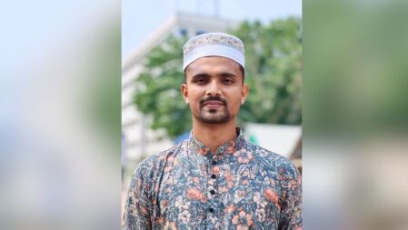 নাস্তা খেয়েও এসআই সুজন বাদ পড়লেন ‘নাস্তা না খেয়ে বিশৃঙ্খলা’ করার অভিযোগে
