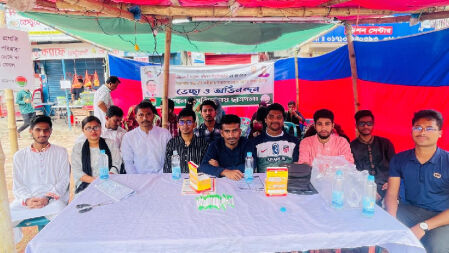 গুচ্ছ পরীক্ষার্থীদের সহায়তায় ববি ছাত্রদল