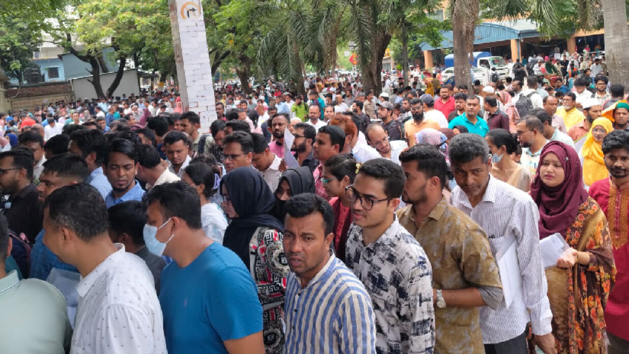 পরীক্ষার্থীরা