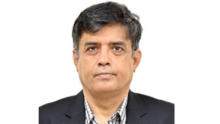 দেশে স্থলভিত্তিক এলএনজি টার্মিনাল স্থাপন করবে সরকার: প্রেস সচিব