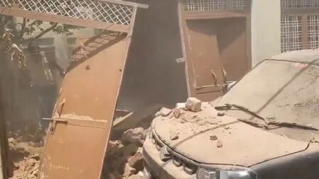 নিজ দেশেই বোমা ফেলল ভারতীয় বিমান বাহিনী