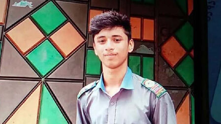 ছেলে সেনা অফিসার হবে— মায়ের সেই স্বপ্ন শেষ হলো শহীদের কফিনে