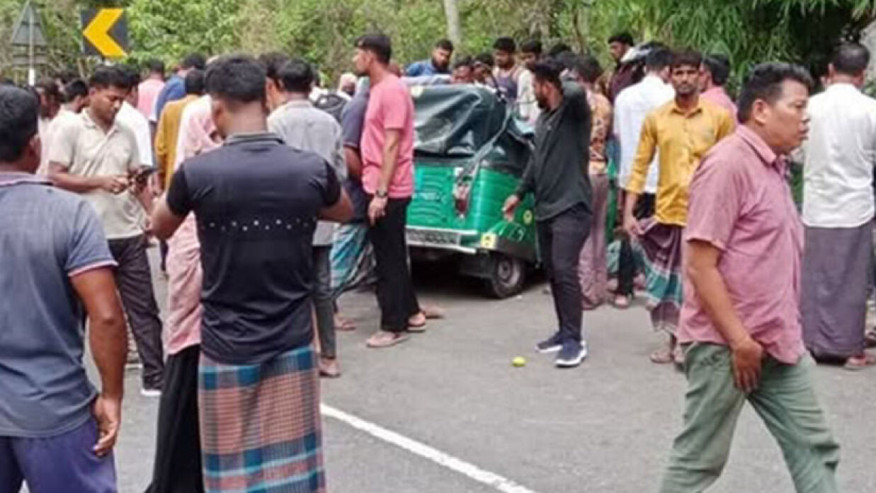 রাঙামাটিতে পিকআপ-সিএনজি সংঘর্ষে নিহত ৫