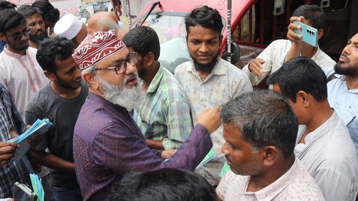 গণসংযোগে মাসুদ সাঈদী