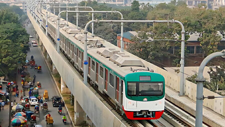 ২ ঘন্টা বন্ধের পর চালু মেট্রোরেল