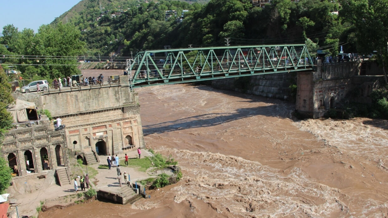 পাকিস্তানের মুজাফফরাবাদে বন্যা