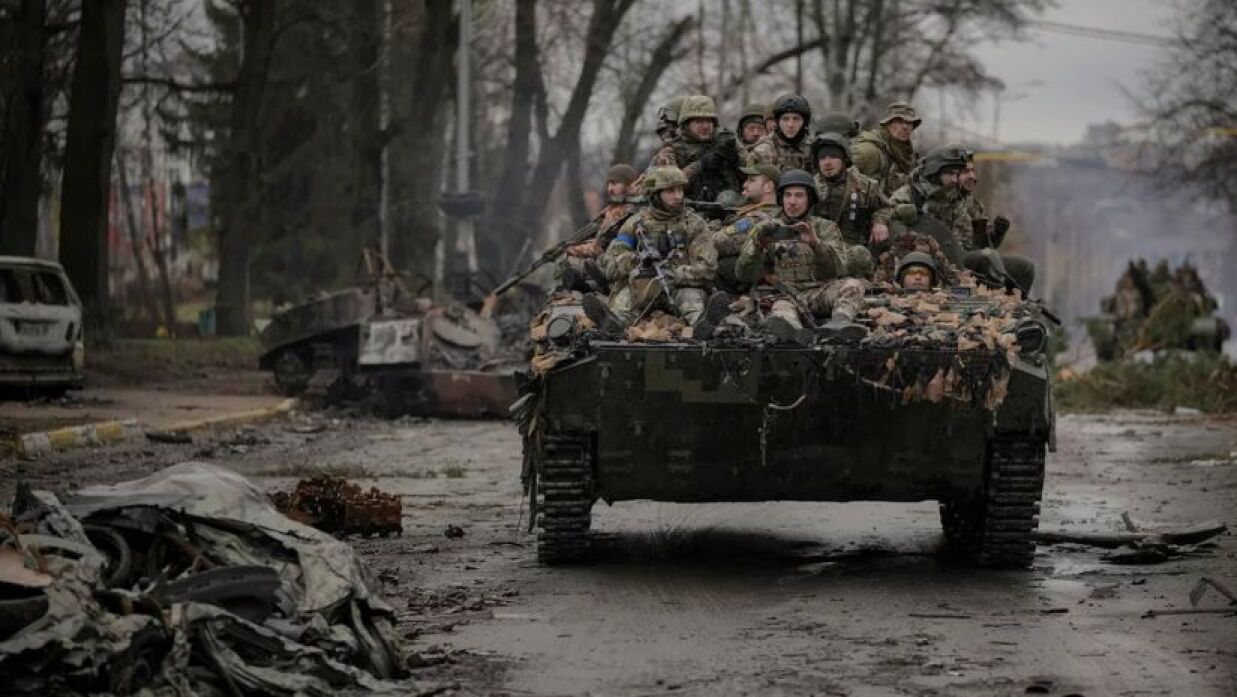 উক্রেনের সঙ্গে যুদ্ধ বিরতি ঘোষণা করেছে রাশিয়ার প্রেসিডেন্ট ভ্লাদিমির পুতিন। 