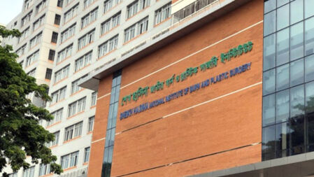 গাজীপুরে গ্যাসের আগুন : অন্তঃসত্ত্বা তাসলিমাও মারা গেছেন