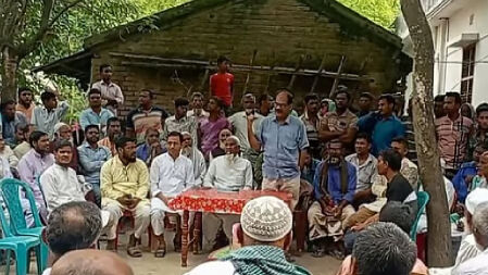 সম্পত্তি বিরোধে বাবার মরদেহ দাফনে ২৪ ঘণ্টা বিলম্ব