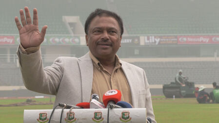 বিসিবি নির্বাচনে অংশ নেয়ার ঘোষণা ফারুক আহমেদের