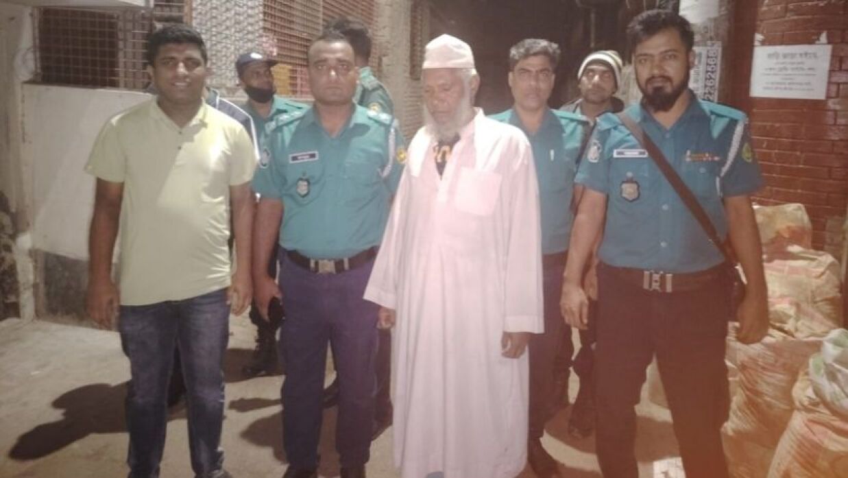 গ্রেপ্তার ধর্ষন মামলার আসামি