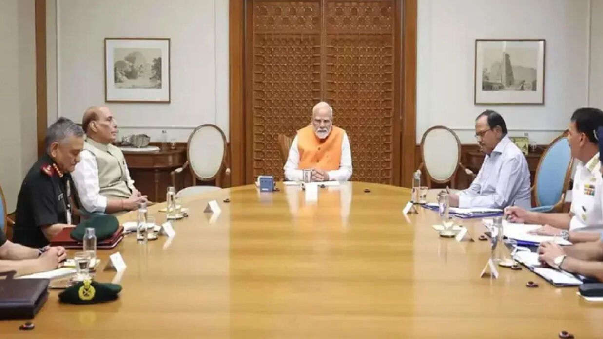 ভারতের নিরাপত্তা উপদেষ্টা পর্ষদে ব্যাপক রদবদল