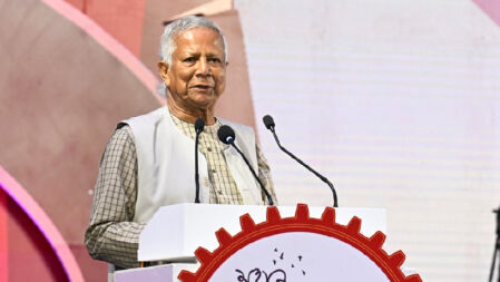 ‘মালিক-শ্রমিক পারস্পরিক সম্মান-সহযোগিতার ভিত্তিতে আত্মনির্ভরশীল বাংলাদেশ গড়ব’