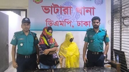 পর্নোগ্রাফি প্রচারের অভিযোগে বসুন্ধরা আবাসিক এলাকা থেকে ২ যুবতী গ্রেপ্তার