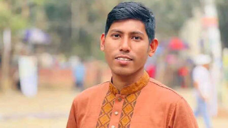 ‘প্রকাশ্যে’ আবু সাঈদ হত্যা মামলার আসামি ছাত্রলীগ নেতা পোমেল বড়ুয়া, গ্রেপ্তার দাবি