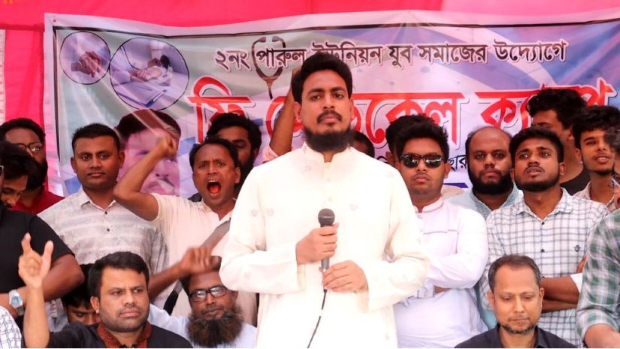 জাতীয় নাগরিক পার্টির (এনসিপি) সদস্যসচিব আখতার হোসেন