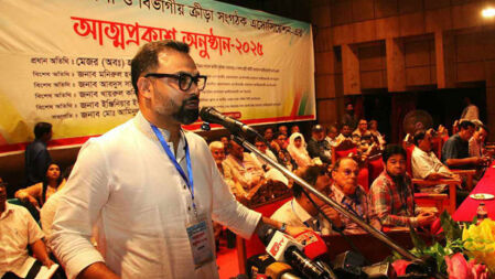 ‘ক্রীড়া উন্নয়নের নামে যারা পকেট ভারী করেছে, তাদের ধরিয়ে দিন’