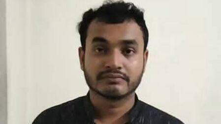 জাল টাকা পাচারকালে চবি শিক্ষার্থীসহ গ্রেপ্তার ৩