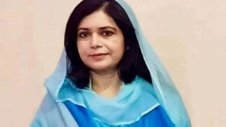 ডা. জোবাইদার জীবন: দেশে ও নির্বাসনে 