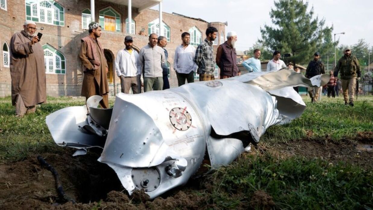 যুদ্ধবিমান বিধ্বস্ত