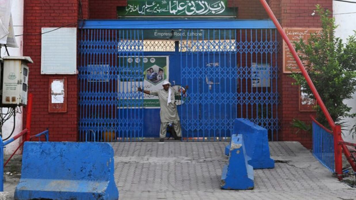 ইসলামাবাদ ও পাঞ্জাবে সব স্কুল বন্ধ