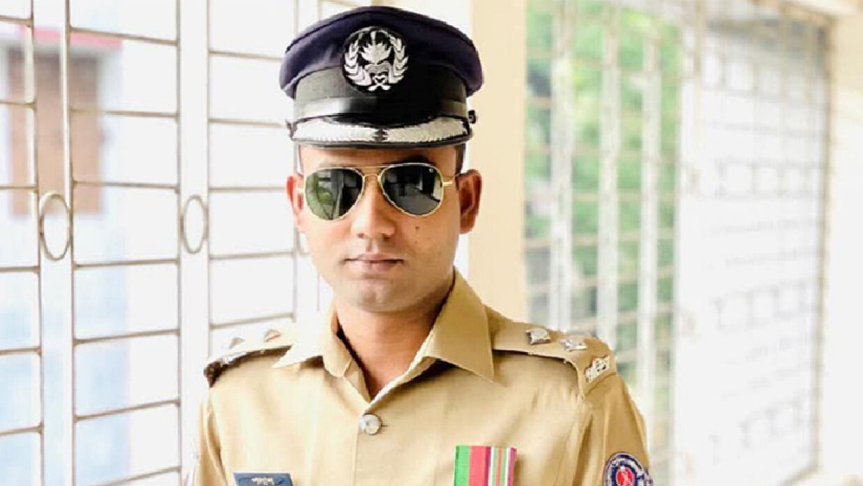 পলাশ সাহা