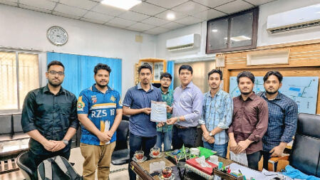 রাবিতে নিরাপত্তা নিশ্চিতসহ ৫ দাবিতে সোচ্চারের স্মারকলিপি প্রদান