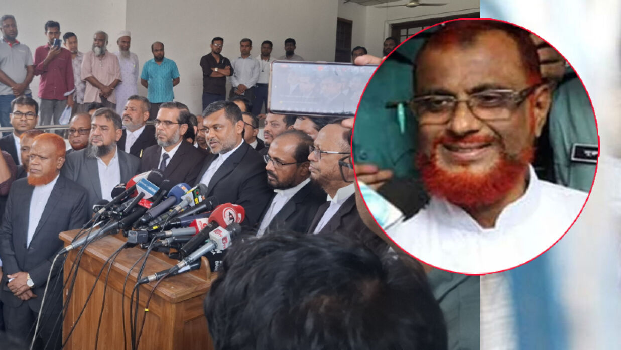 শুনানি শেষে ব্রিফিং করছেন আসামি পক্ষের আইনজীবী অ্যাডভোকেট মোহাম্মদ শিশির মনির