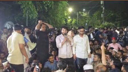 যমুনায় অবস্থান নিল আপ বাংলাদেশ