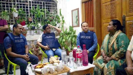 নানা নাটকীয়তার পর গ্রেপ্তার হলেন সাবেক মেয়র আইভী 