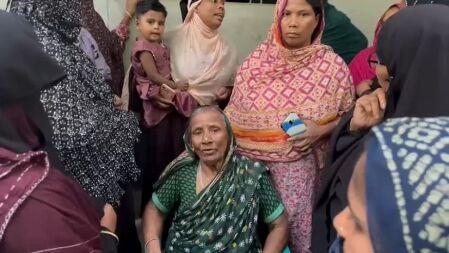 স্বামীসহ চার স্বজন হারানোর দিনই সন্তানের মা হলেন রোজিনা