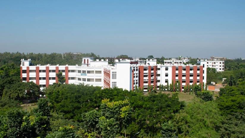 428652865_909375910889191_5727033094454317827_n